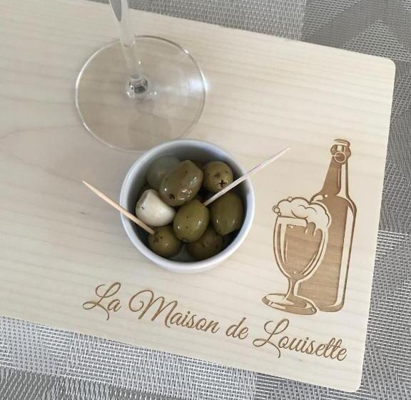 مبيت وإفطار La Maison De Louisette