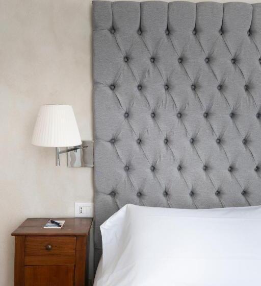 호텔 Albergo Ristorante Il Verbano