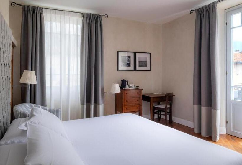 호텔 Albergo Ristorante Il Verbano