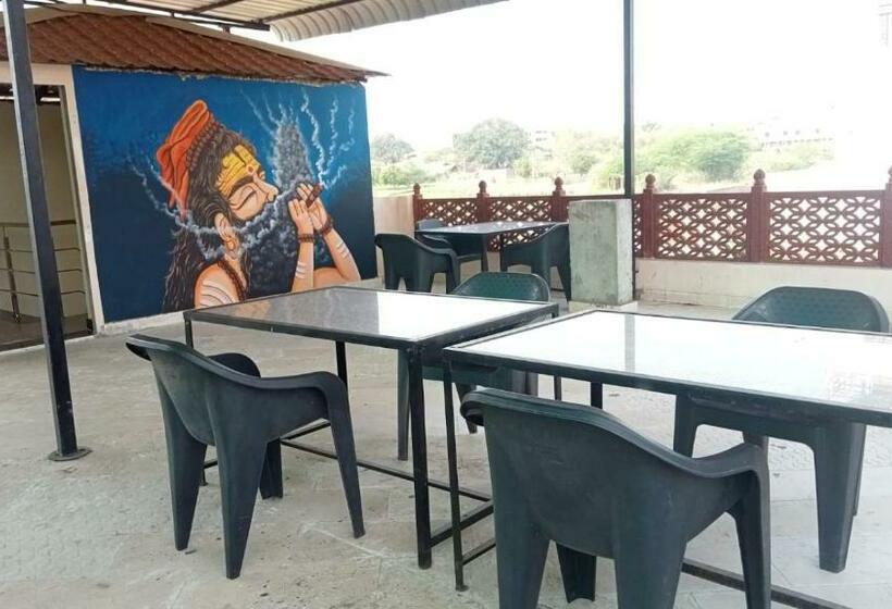 בית מלון כפרי Brahma Flower