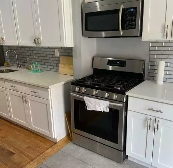 پانسیون A Lovely Room In Queens