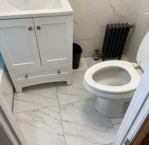 پانسیون A Lovely Room In Queens