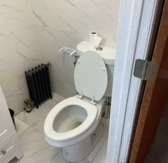 پانسیون A Lovely Room In Queens