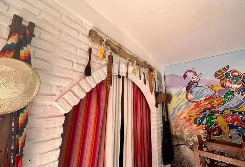 Majatalo La Colorada Hostal