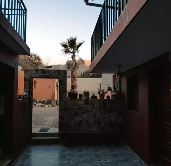 Majatalo La Colorada Hostal