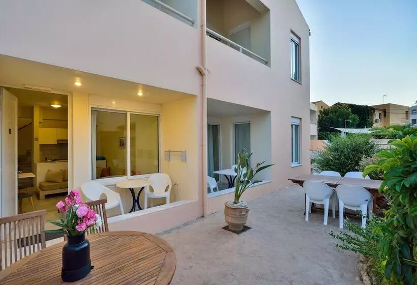 Elma's Dream Apartments & Villas