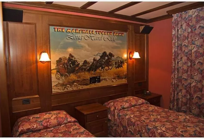 Отель California