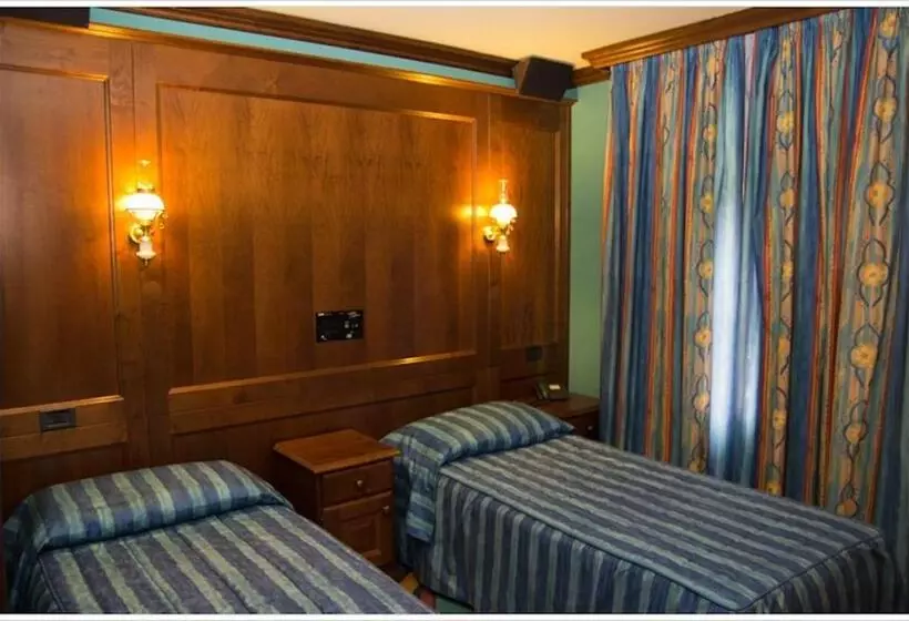 Отель California