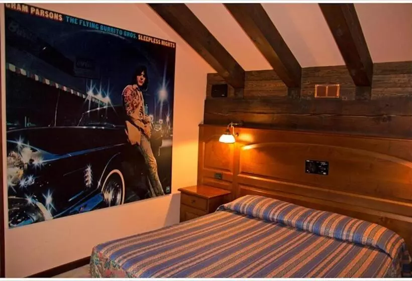 Отель California