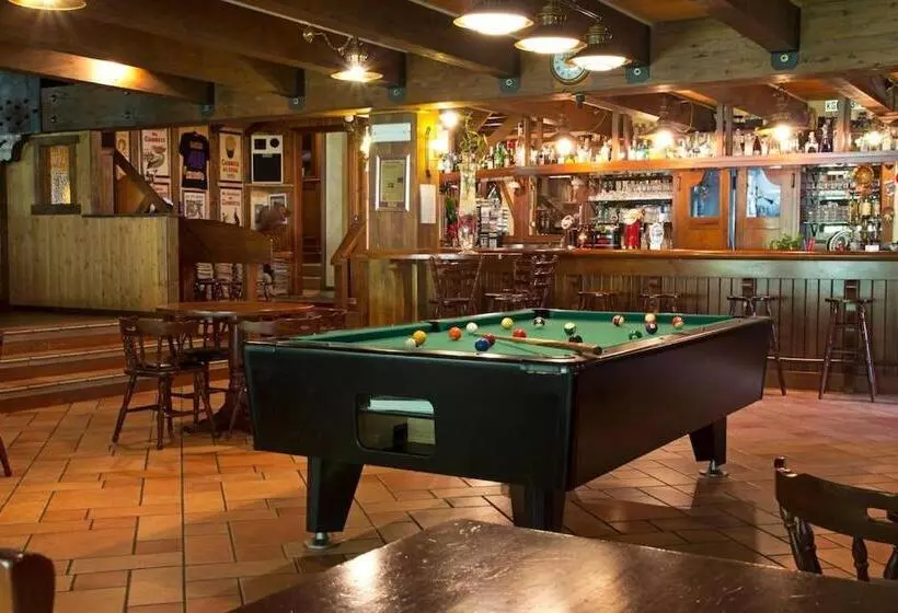 Отель California