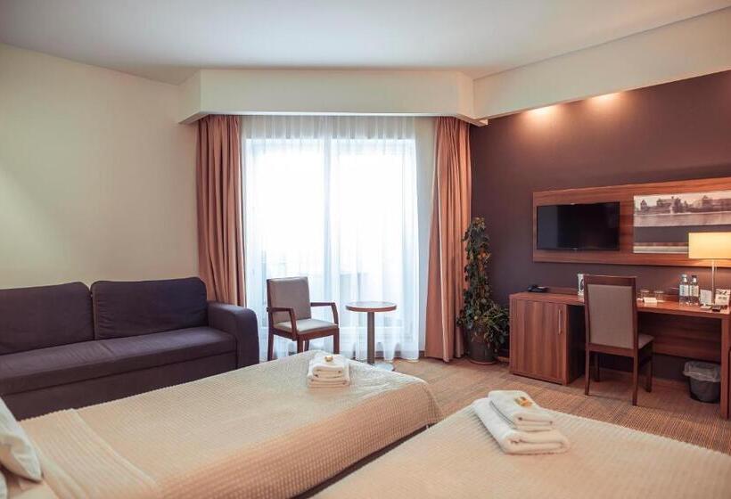 בית מלון כפרי Centrum Malbork