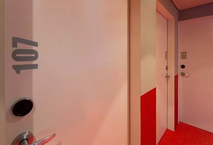 בית מלון כפרי D   Design