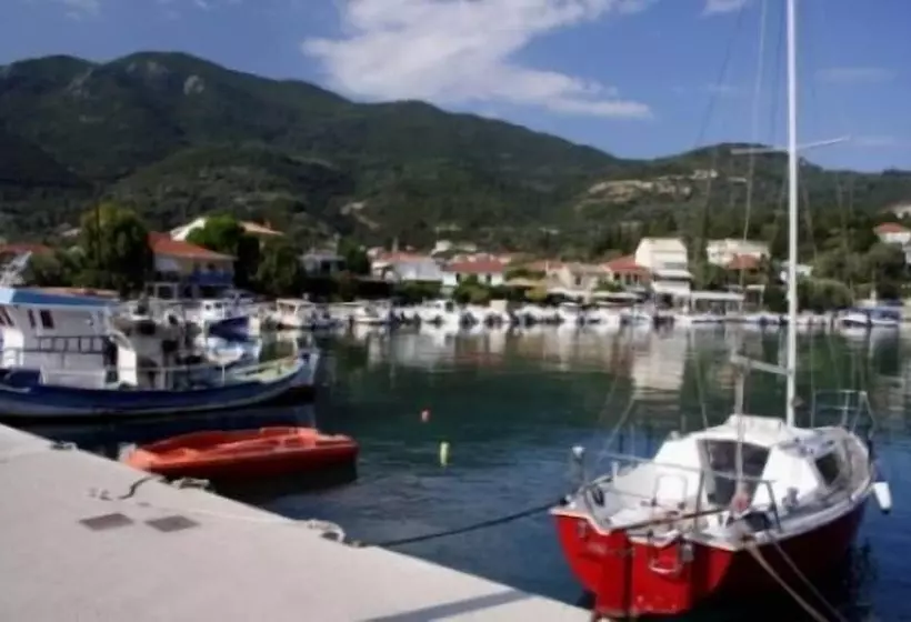 Eleana Boutique Hotel & Blue Infinity