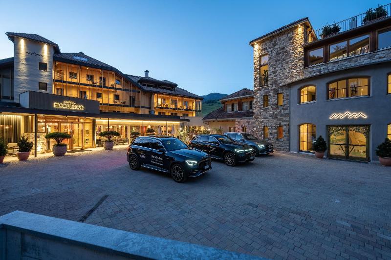 호텔 Excelsior Dolomites Life Resort