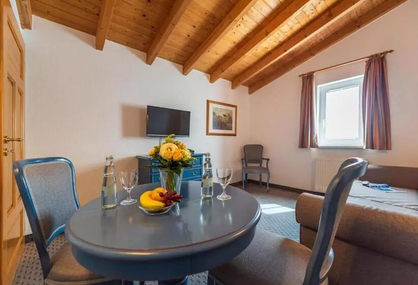 Hotel Garni Getreuer Eckart