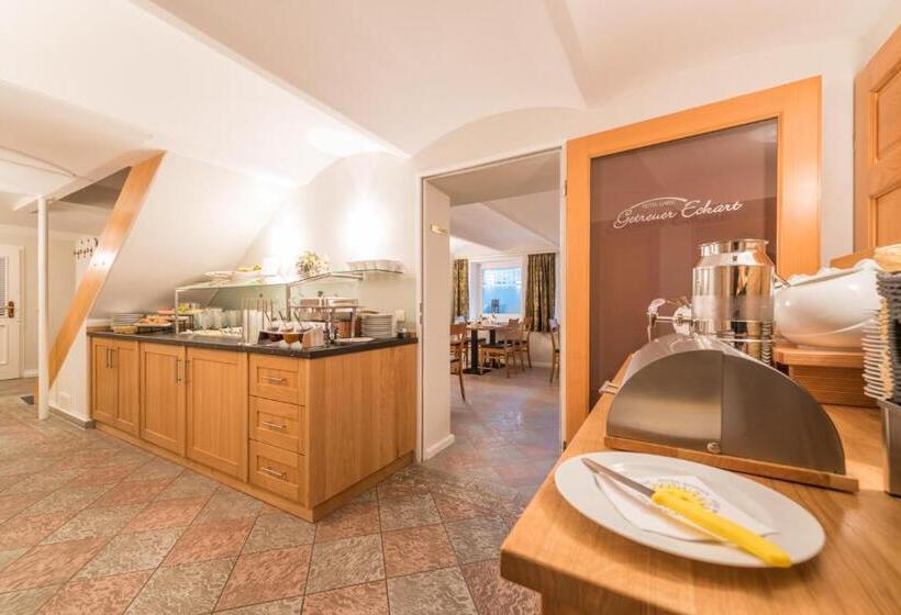 Hotel Garni Getreuer Eckart
