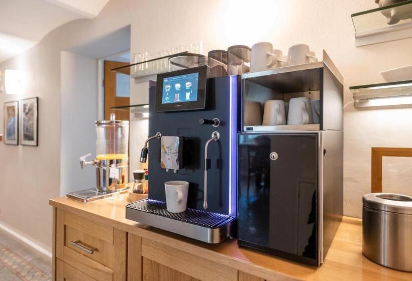 Hotel Garni Getreuer Eckart