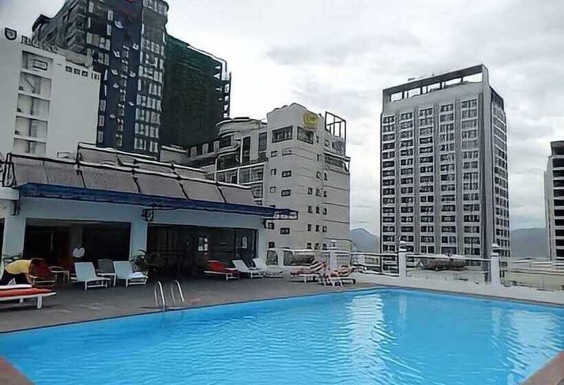 هتل Happy Light Central Nha Trang