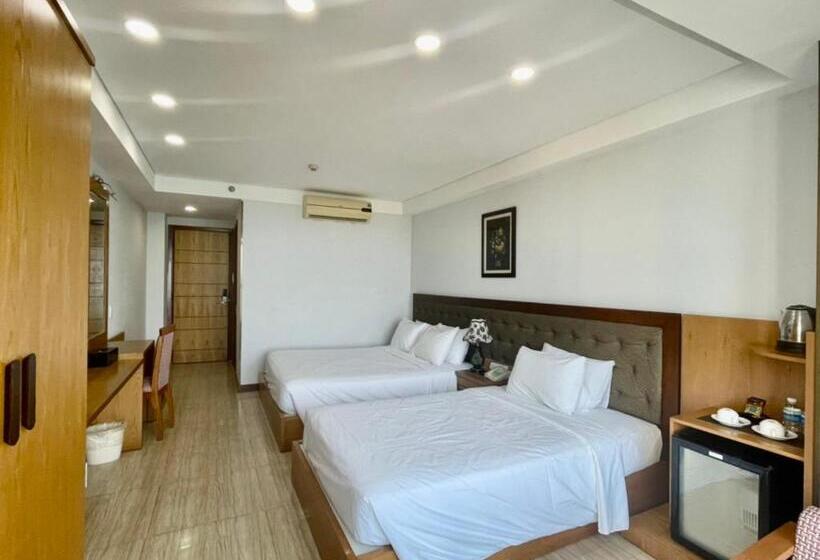 هتل Happy Light Central Nha Trang