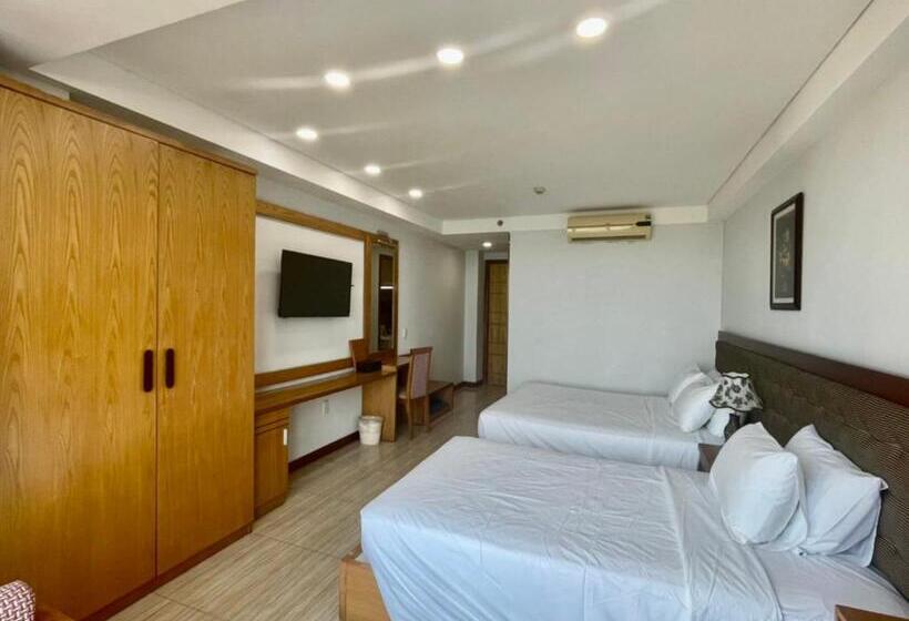 هتل Happy Light Central Nha Trang