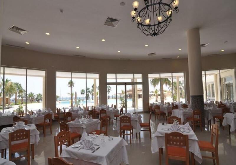 Hotel Khayam Garden Beach Resort & Spa