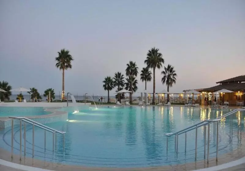 Hotel Khayam Garden Beach Resort & Spa