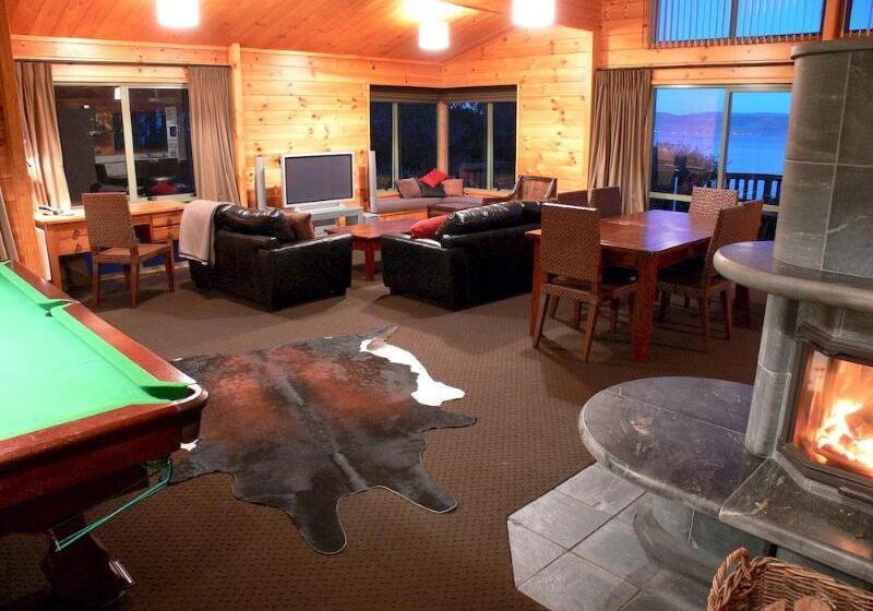 בית מלון כפרי Koura Lodge