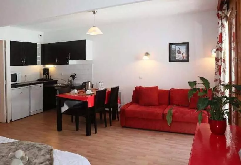 酒店 La Combe D Or