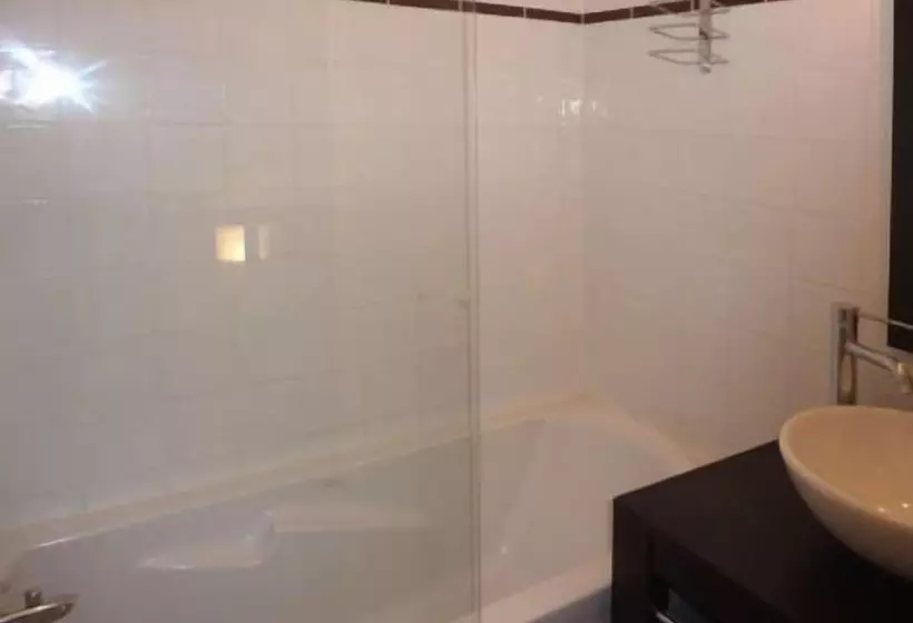 酒店 La Combe D Or