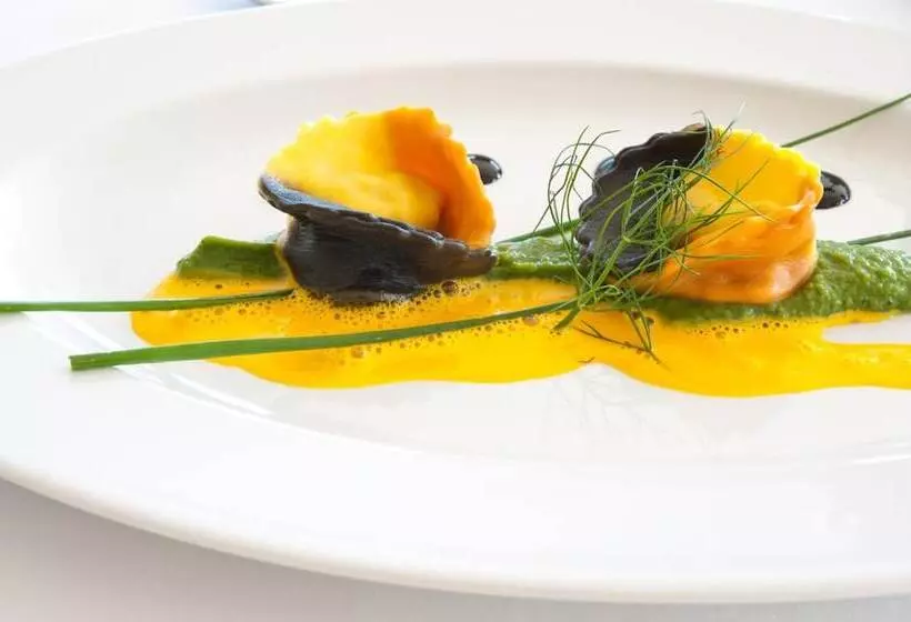 Отель Lambrechtshof