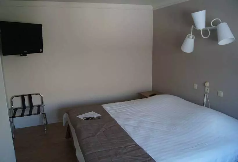 هتل Logis Beau Séjour