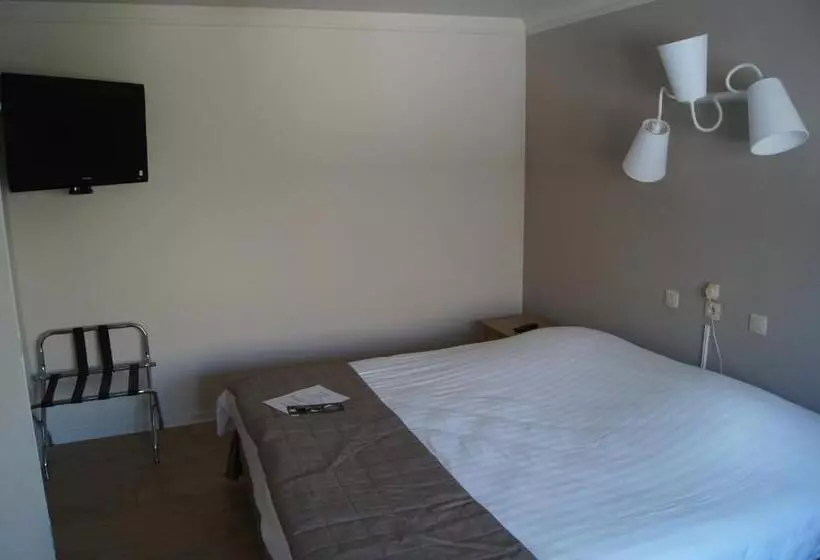 هتل Logis Beau Séjour