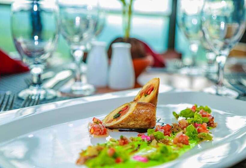 فندق Oak Ray Tea Bush