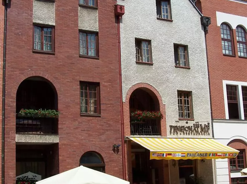 Hotell Pensjonat M.f