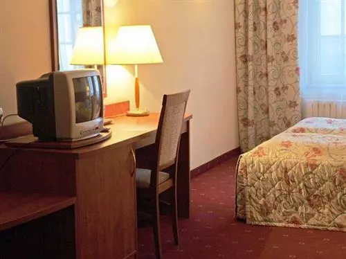 Hotell Pensjonat M.f