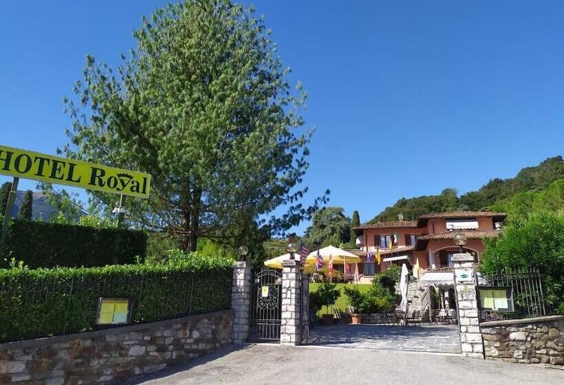 בית מלון כפרי Royal