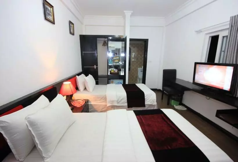 هتل روستایی Hanoi Crystal