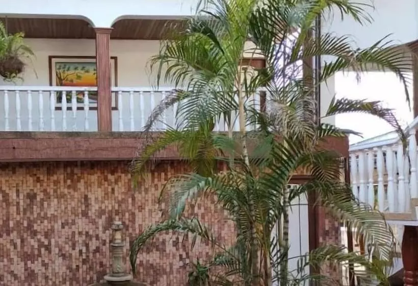 هتل Santa Barbara