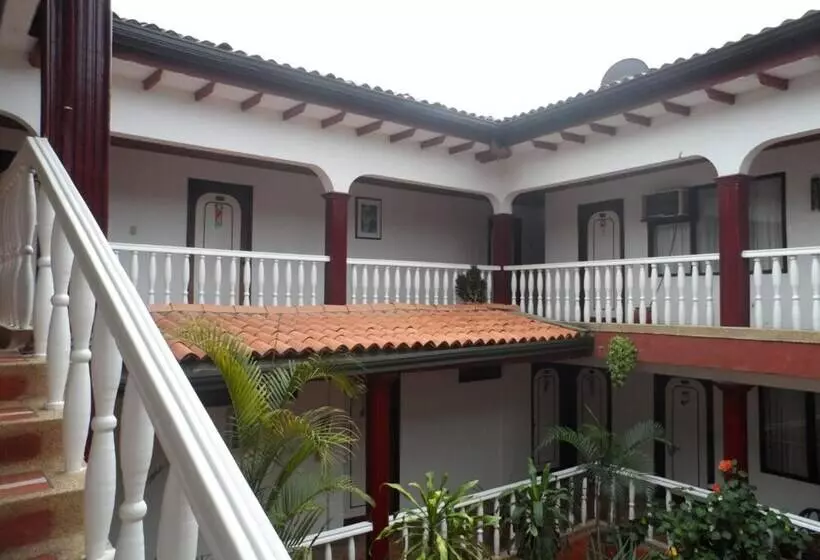 هتل Santa Barbara