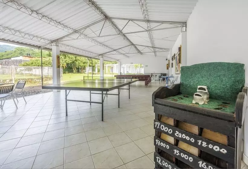 هتل Santa Barbara