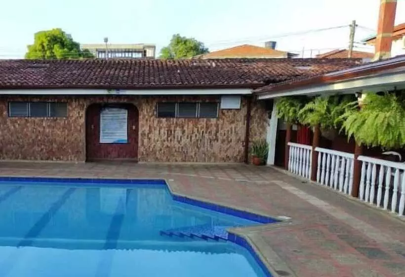 هتل Santa Barbara