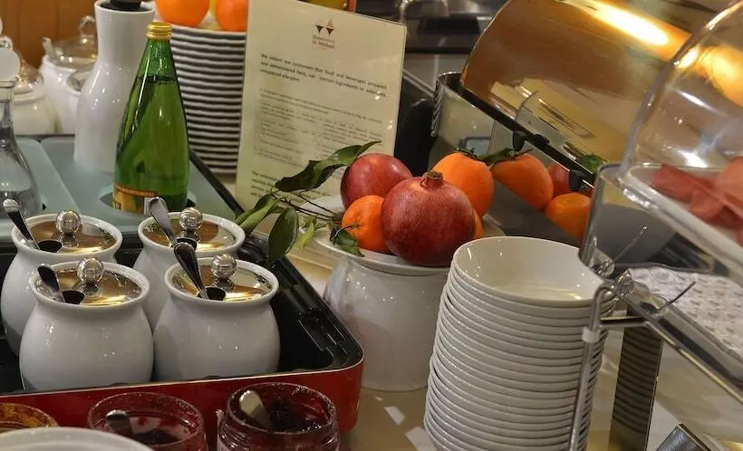 Отель St. Michael