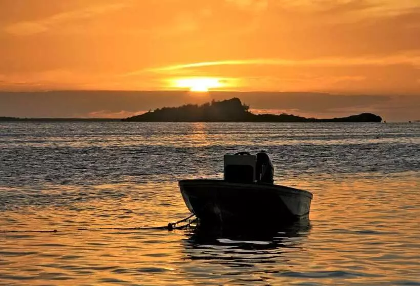 هتل Constance Tekoma