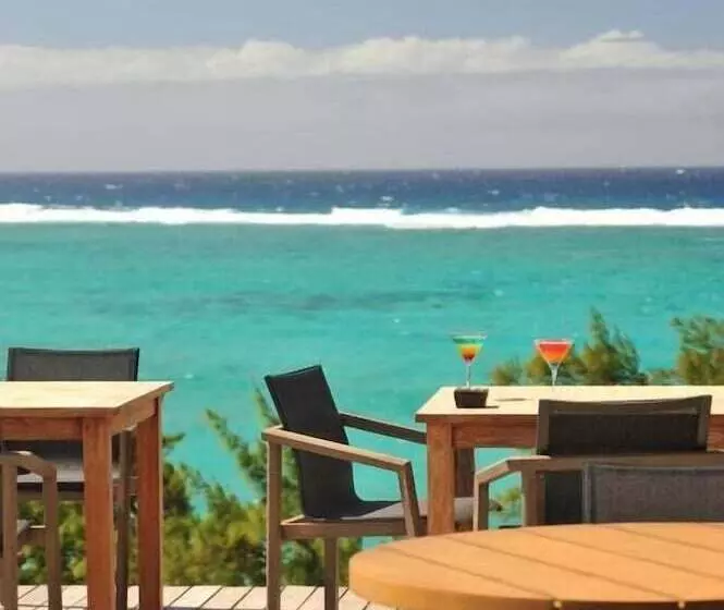 هتل Constance Tekoma