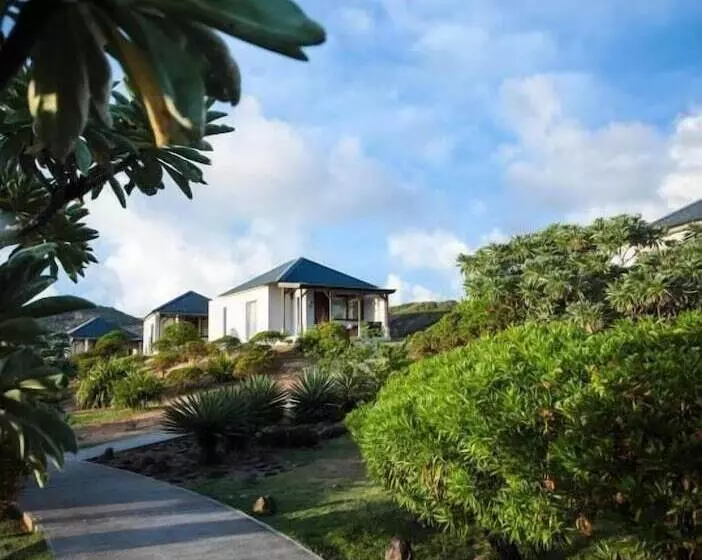 هتل Constance Tekoma