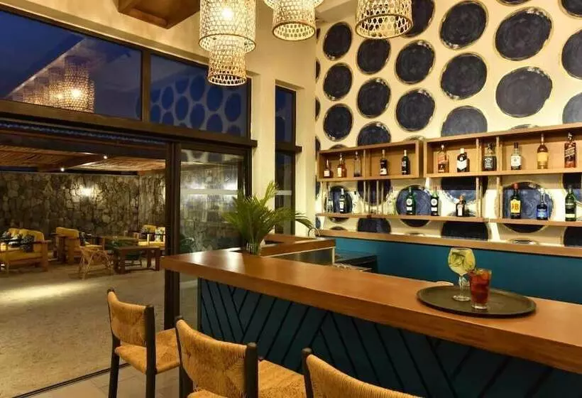 هتل Constance Tekoma