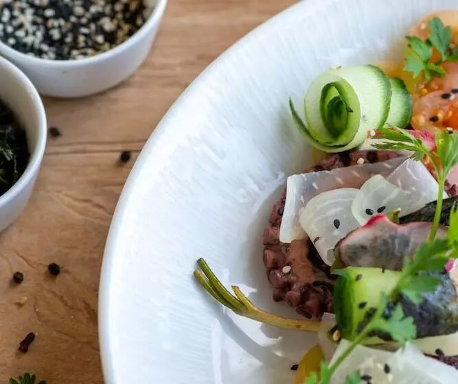 هتل Constance Tekoma