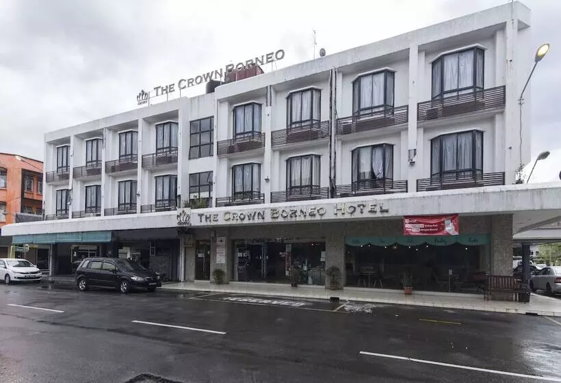 בית מלון כפרי The Crown Borneo