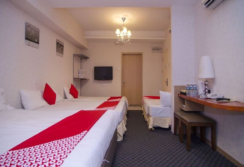 Hotel The Crown Borneo