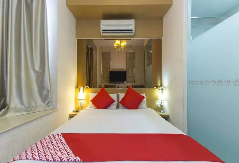 בית מלון כפרי The Crown Borneo